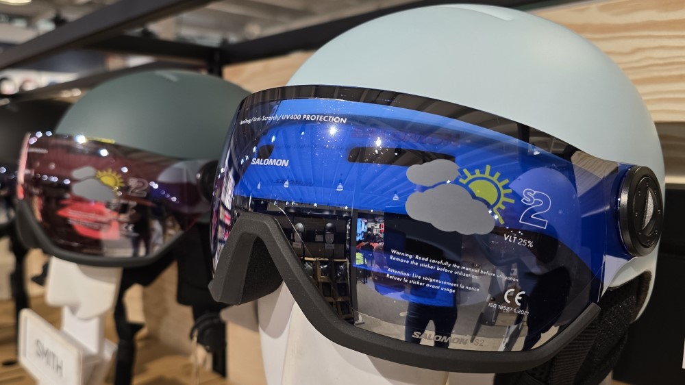 Categorie glas staat op de bril.